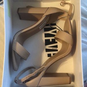Steve Madden Carrson 4” Heels